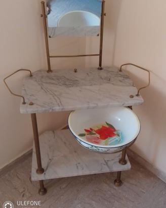 antico lavabo da camera 