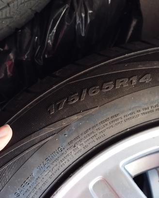 gomme 175/65 R14