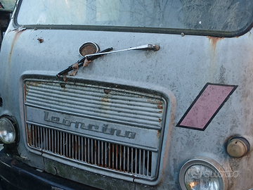 Omar leoncino camioncino