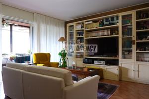 SPLENDIDO 4 LOCALI PIANO ALTO !!