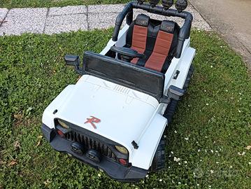 Macchina elettrica jeep bambini 