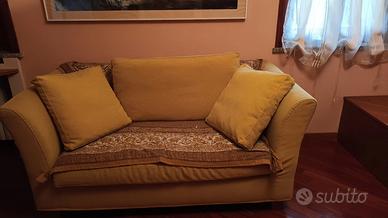 divani 2 e 3 posti 