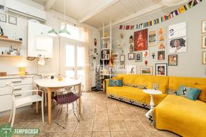 BILOCALE RISTRUTTURATO IN STABILE D'EPOCA SU MARTE