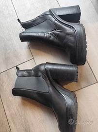 stivaletti the seller