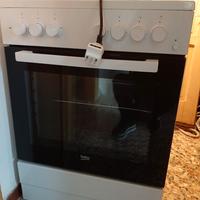 Cucina a gas 4 fuochi e forno