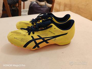 scarpe chiodate atletica