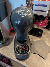 macchina da caffè a cialde Nescafé Dolcegusto 
