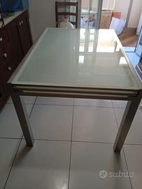 Tavolo allungabile