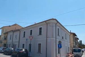 Quadrilocale ristrutturato piano terra, cortile