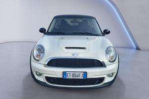 MINI Mini Cooper SD 2.0 143 CV AT