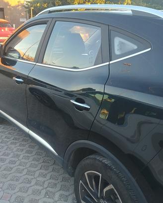 Mg zs luxry