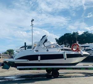 Stama 20 semi-cabinato Day cruiser mt. f.t. 7,10