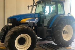 NEW HOLLAND TM 190