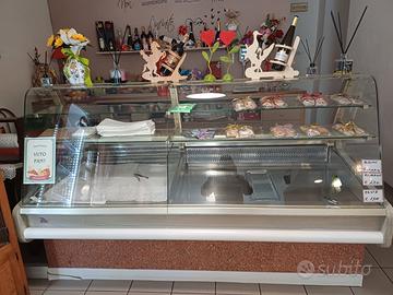 Vetrina refrigerata professionale