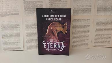 Libro "Notte eterna" di Guillermo del Toro e Chuck