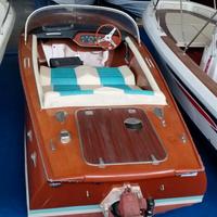 Motoscafo Moretti Exsport