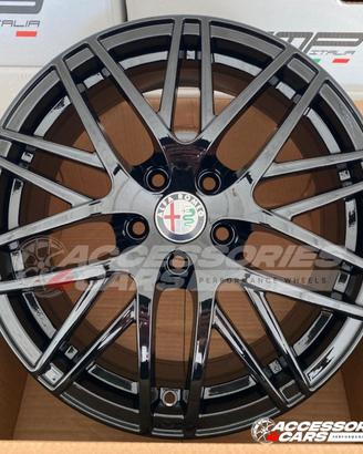Set di Cerchi in lega da 17 ORIGINALI ALFA ROMEO