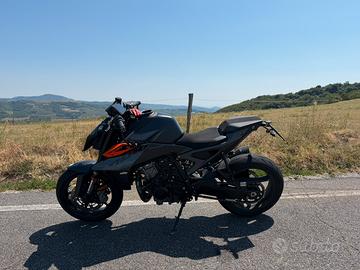 Ktm duke 990