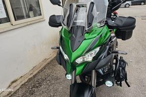 kawasaki versis 1000 SE