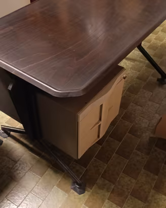 3 scrivanie Olivetti vintage 