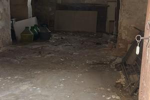 Magazzino Piazza Avellone (Rif.1401)