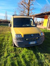 fiat dobló