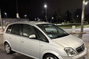 Opel meriva 1.4 benzina neopatentati
