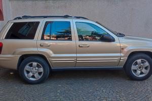 Grand Cherokee 