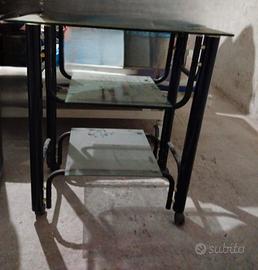 Carrello porta TV con ruote 