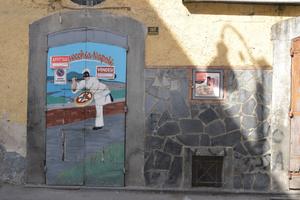 Ampio locale commerciale