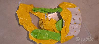 scivolo d'acqua + canestro e palla per piscina