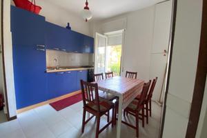 Ampio trilocale 5 posti+ posto auto