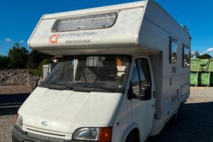 Camper Ford Transit CI molti lavori eseguiti