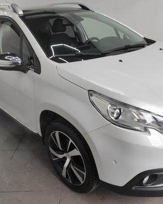 Peugeot 2008 2016 1.6 BlueHDi TettoPa SensNavLegaP