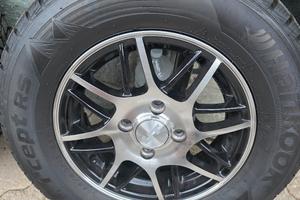 cerchi in lega con gomme