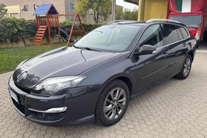 RENAULT Laguna 2.0 dCi SporTour Proactive Limite