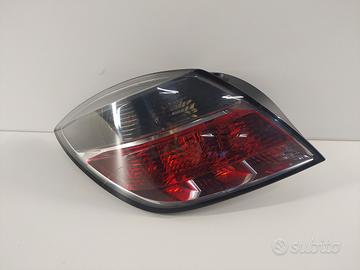 Fanale post sx OPEL ASTRA H GTC '05
