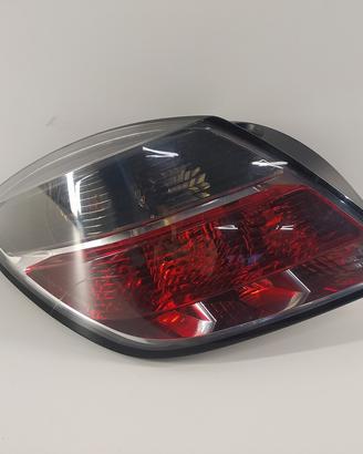 Fanale post sx OPEL ASTRA H GTC '05
