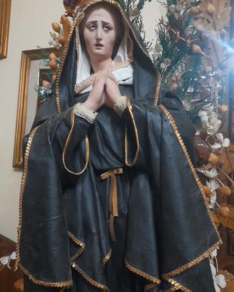 statua madonna
