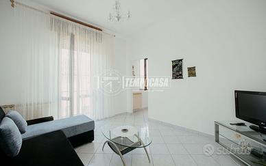 QUATTROLOCALI SEMI INDIPENDENTE RISTRUTTURATO