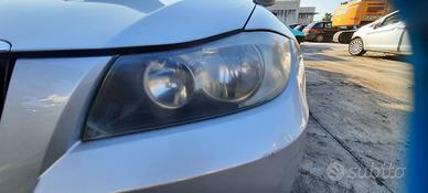 BMW 320D ANNO 2010 - FARO ANTERIORE SINISTRO