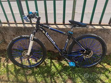 MTB B’TWIN Rockrider RR 5.2 26” Freni a disco