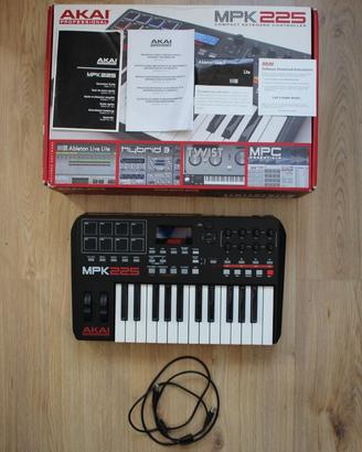Akai MPK 225 Controller Tastiera MIDI