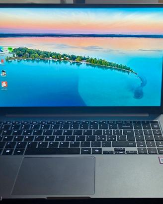 Samsung galaxy book 5 15.6" ultra 7  32gb 