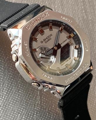 CASIO G-SHOCK acciaio GM-2100-1AER- full set-nuovo