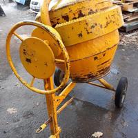 Betoniera usata 220 V