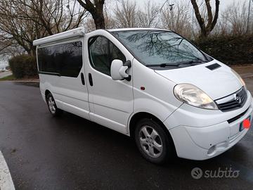 Opel Vivaro autocarro