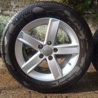 Cerchi e gomme Audi 225/55/R16