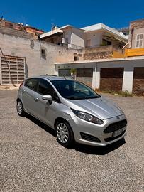 Ford fiesta 1.5 Tdi
