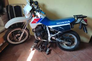 Moto HONDA